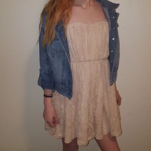 Cream/tan short strapless dress